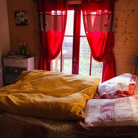 Holiday home Le Cabanon De Sandrine *