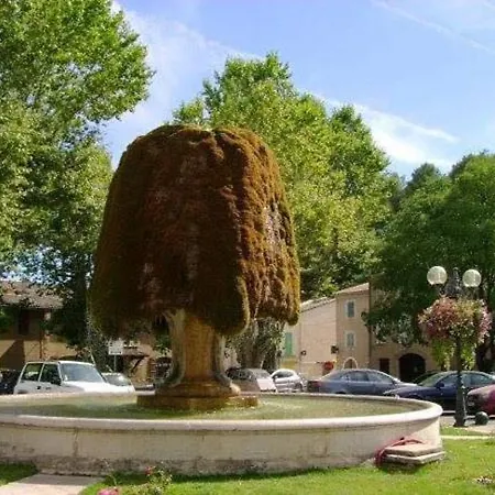 Holiday home Le Cabanon De Sandrine